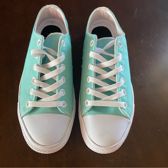 Raad Shoes - RAAD Shop Light Teal Women’s Canvas Sneakers Size US 6.5